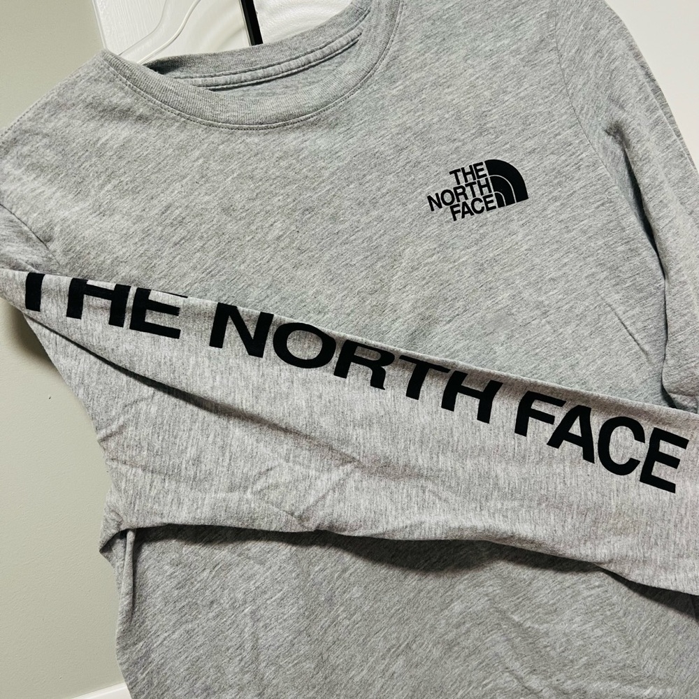 The North Face Light Gray Logo Crewneck - Picture 4 of 5